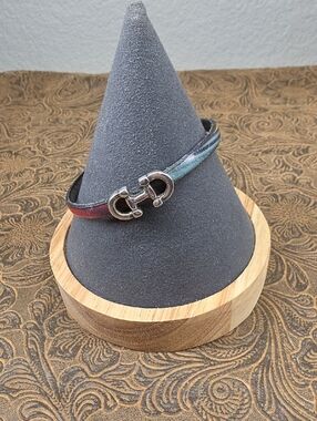 Cowgirl Multi-Color Leather Silvertone Snaffle Bit Magnetic Clasp Bracelet